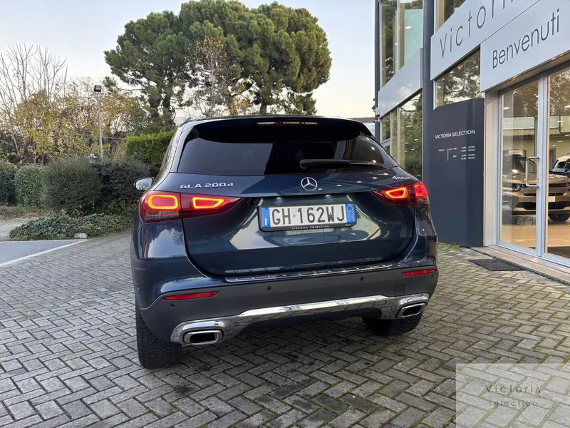 Mercedes-Benz GLA SUV usata a Brescia (5)