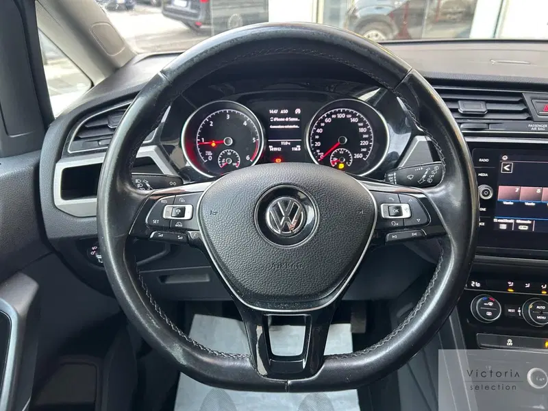 Volkswagen Touran usata a Brescia (10)