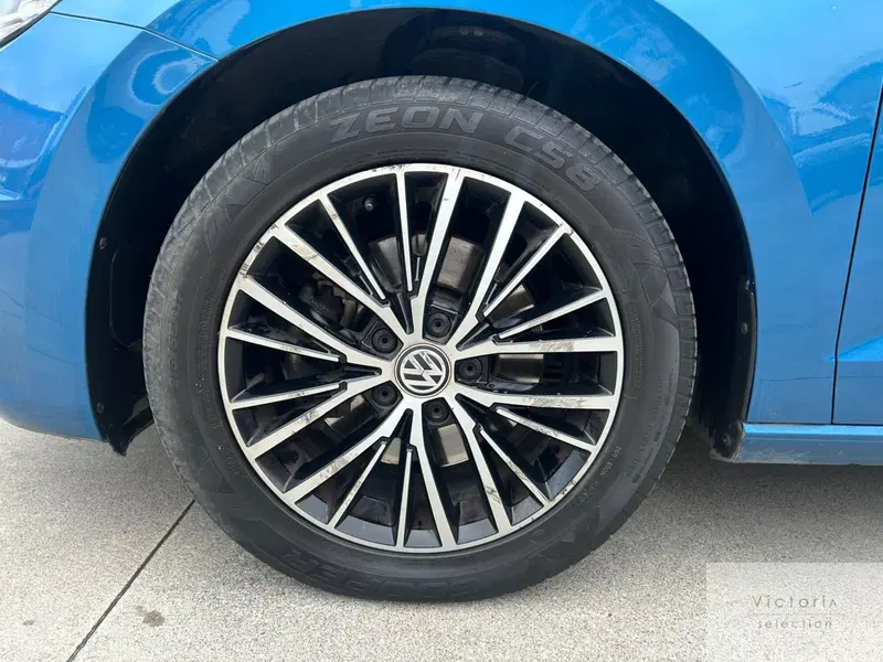 Volkswagen Touran usata a Brescia (5)