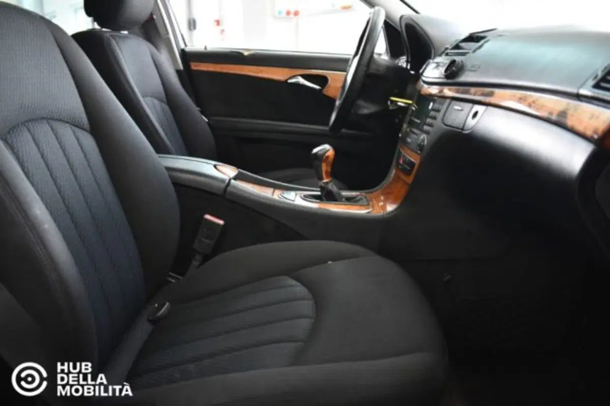 Mercedes-Benz Classe E Station Wagon usata a Perugia (15)
