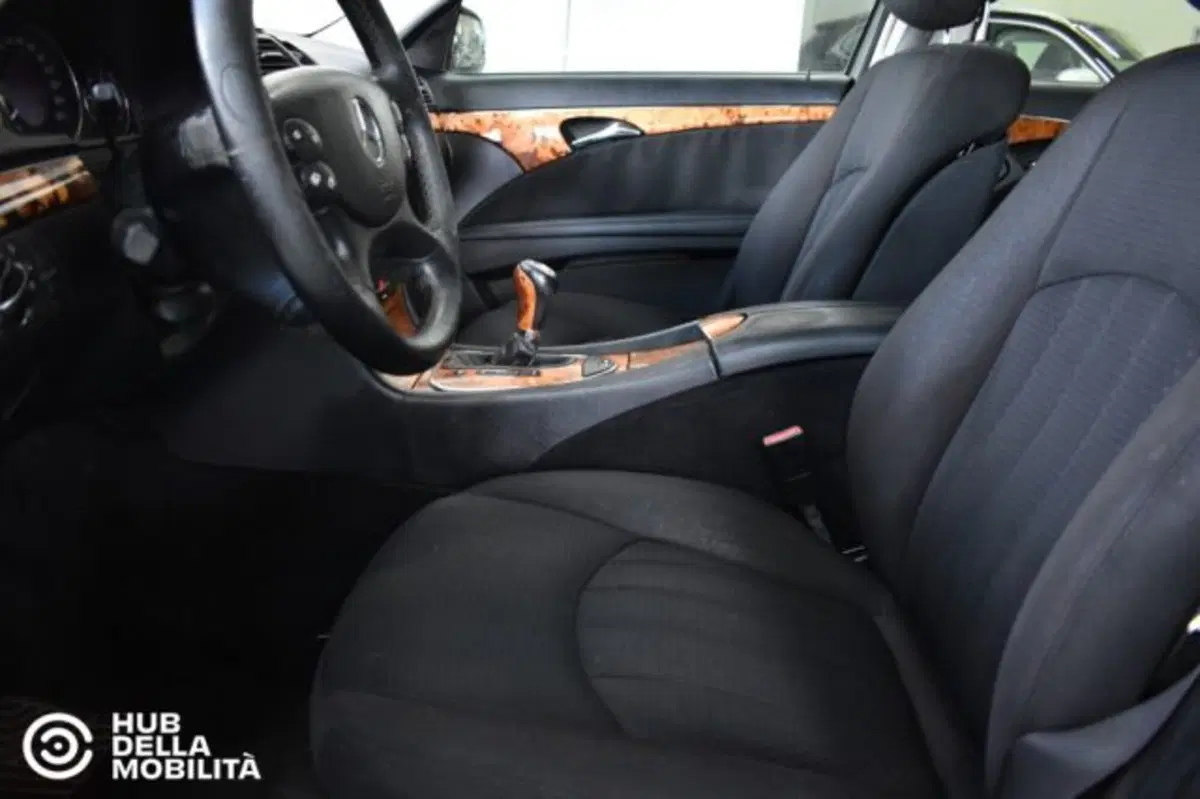 Mercedes-Benz Classe E Station Wagon usata a Perugia (19)