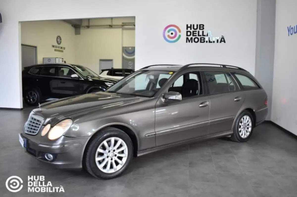 Mercedes-Benz Classe E Station Wagon usata a Perugia (3)
