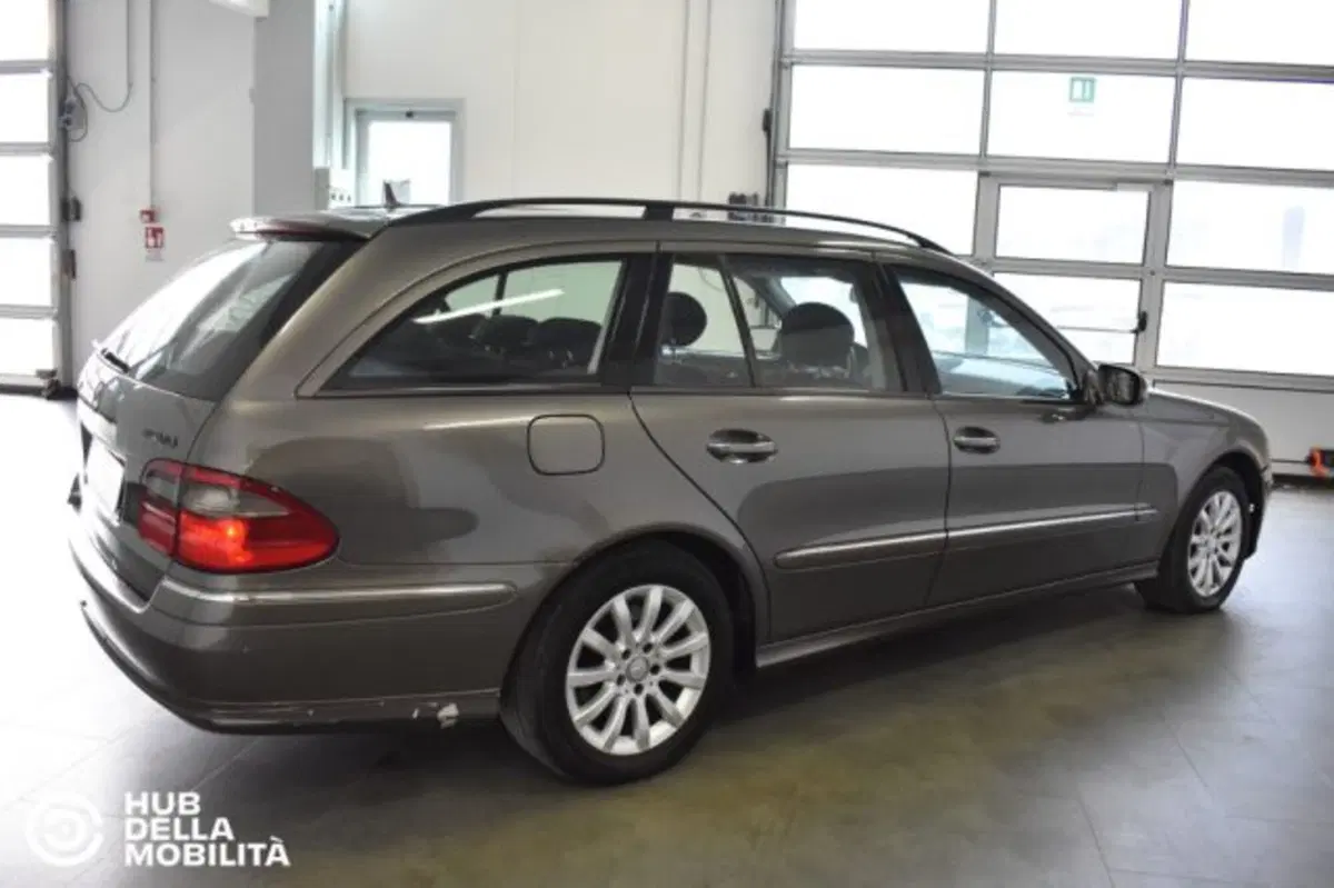 Mercedes-Benz Classe E Station Wagon usata a Perugia (6)