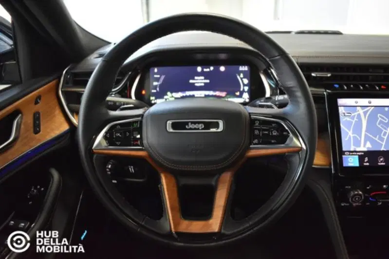 Jeep Grand Cherokee usata a Perugia (10)