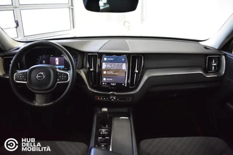 Volvo XC60 usata a Perugia (10)