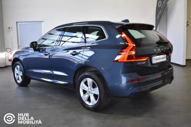 Volvo XC60 usata a Perugia (6)