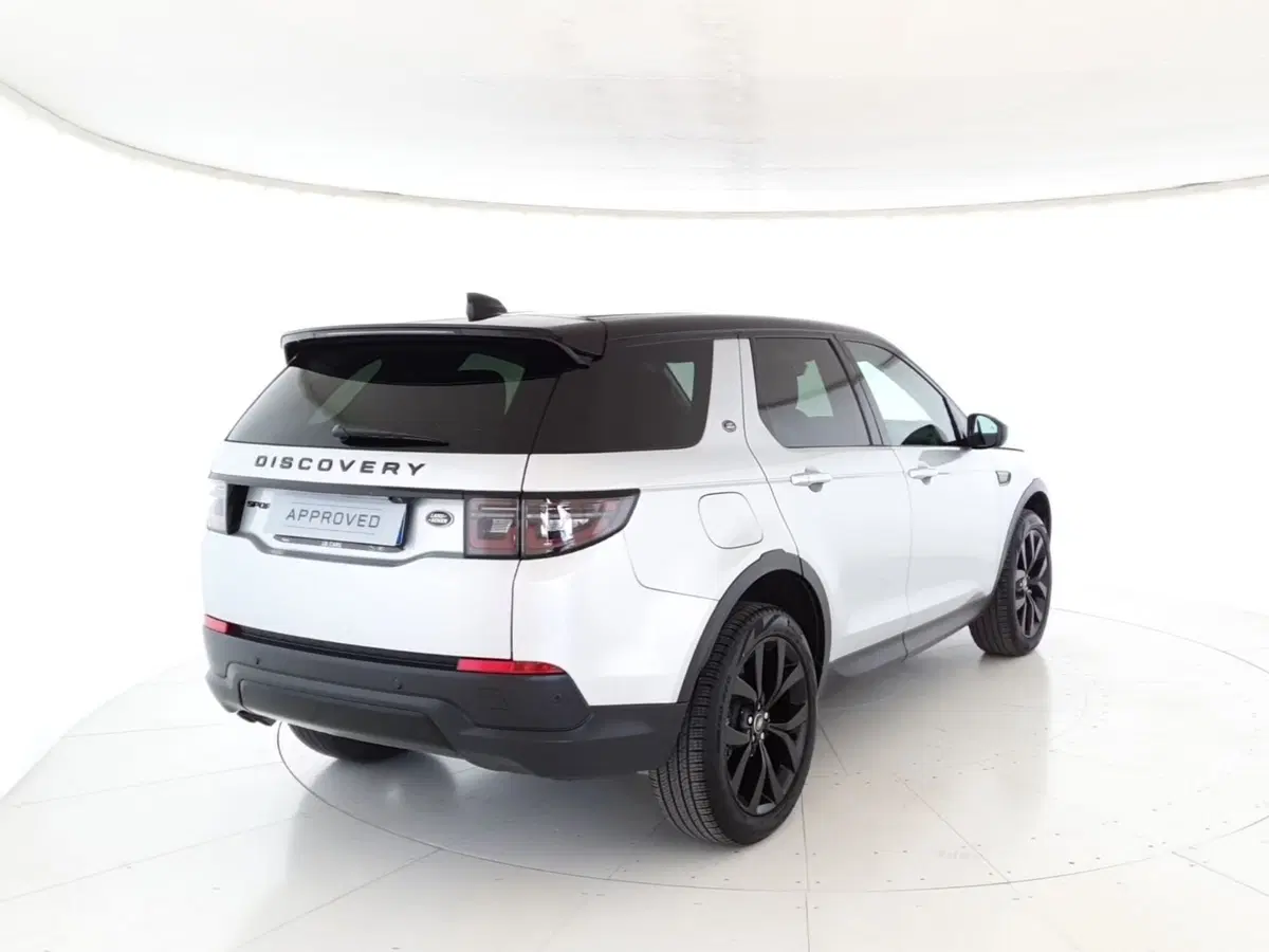 Land Rover Discovery Sport usata a Monza e Brianza (2)