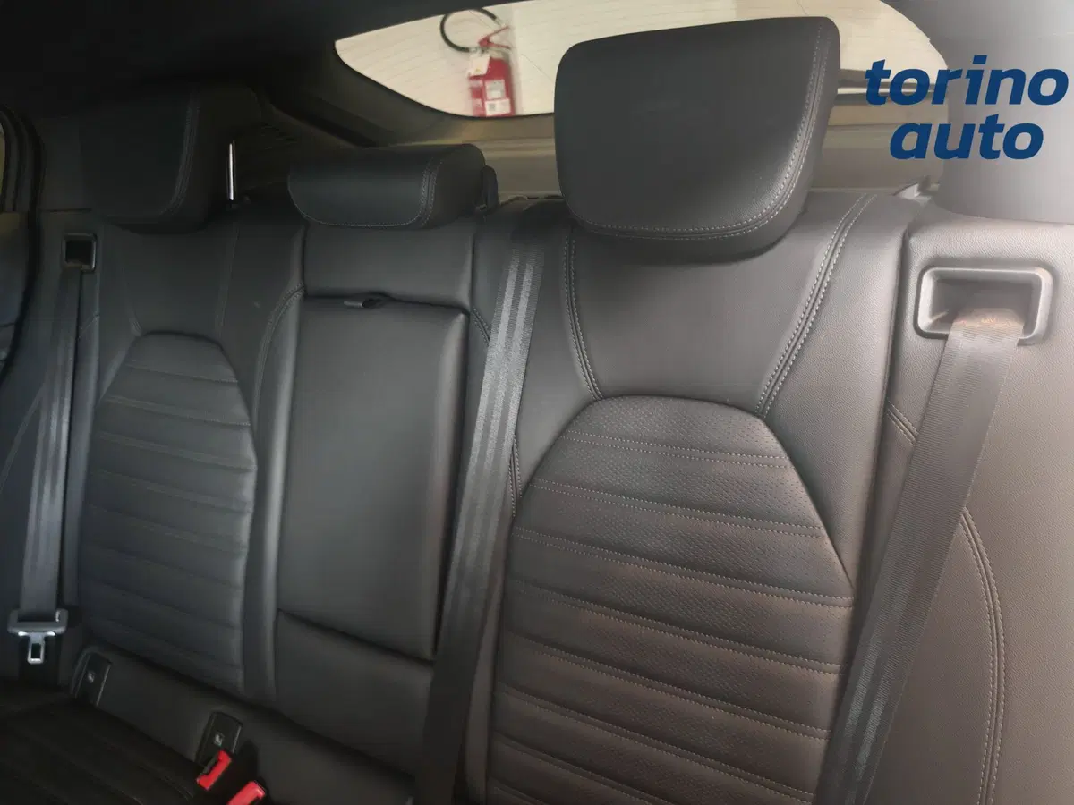 Alfa Romeo Stelvio usata a Torino (7)