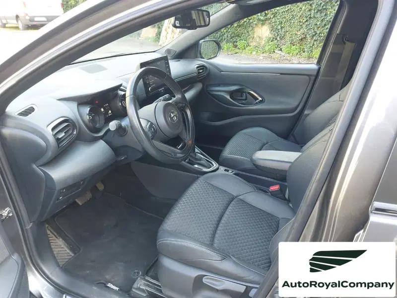 Toyota Yaris usata a Roma (9)