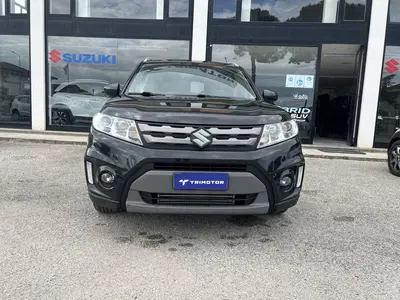 Suzuki Vitara 1.6 DDiS 4WD AllGrip V-Cool del 2018 usata a Corropoli