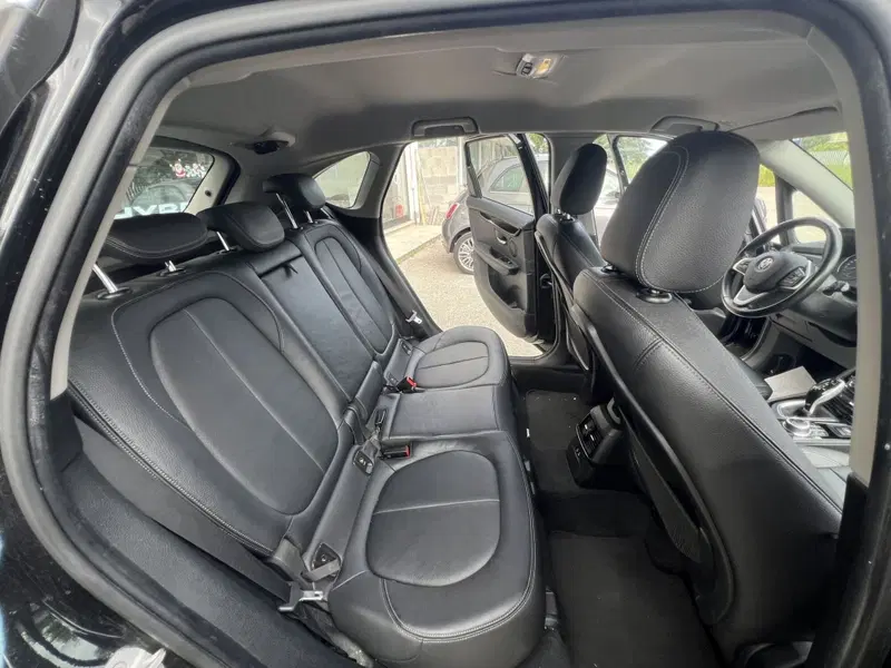 BMW Serie 2 Active Tourer usata a Teramo (12)