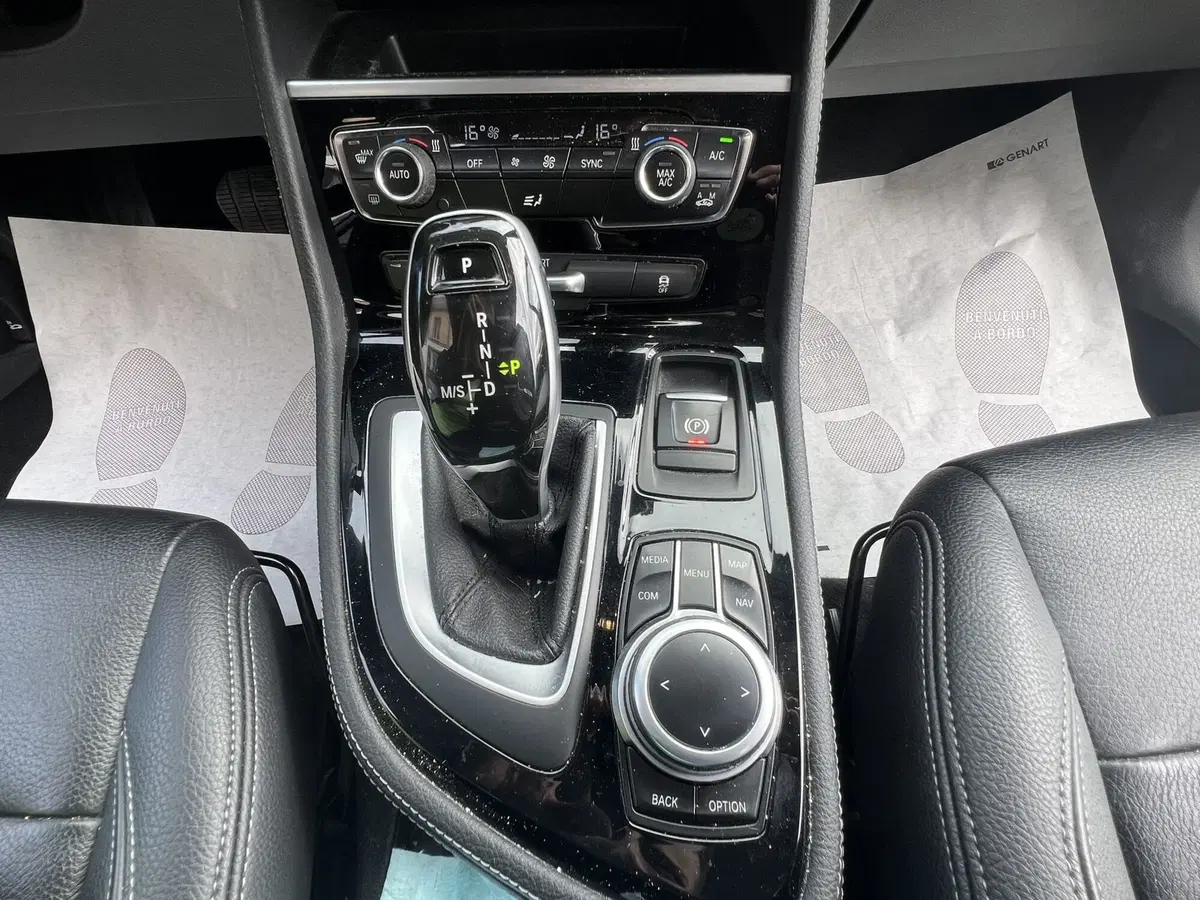 BMW Serie 2 Active Tourer usata a Teramo (9)