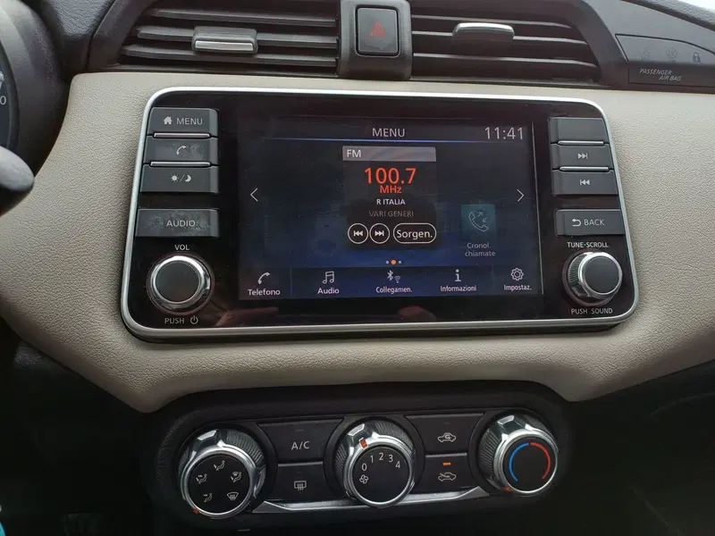 Nissan Micra usata a Modena (13)