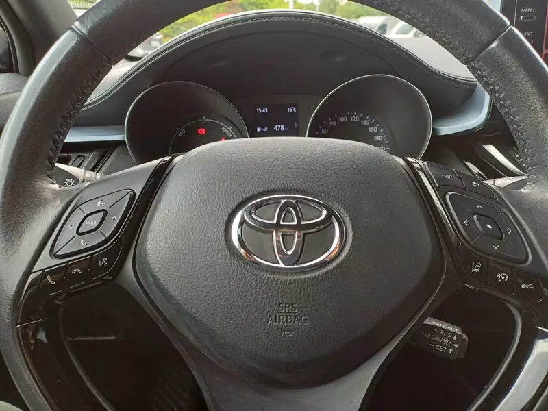 Toyota Toyota C-HR usata a Modena (19)