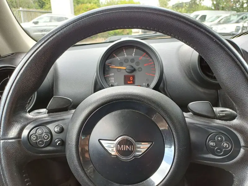 MINI Mini Countryman usata a Modena (14)