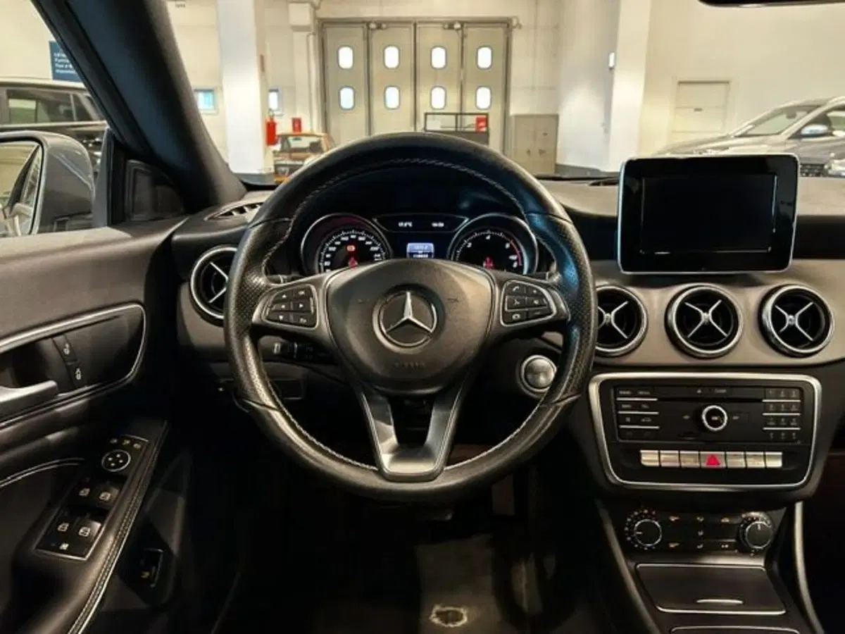 Mercedes-Benz CLA usata a Cuneo (7)