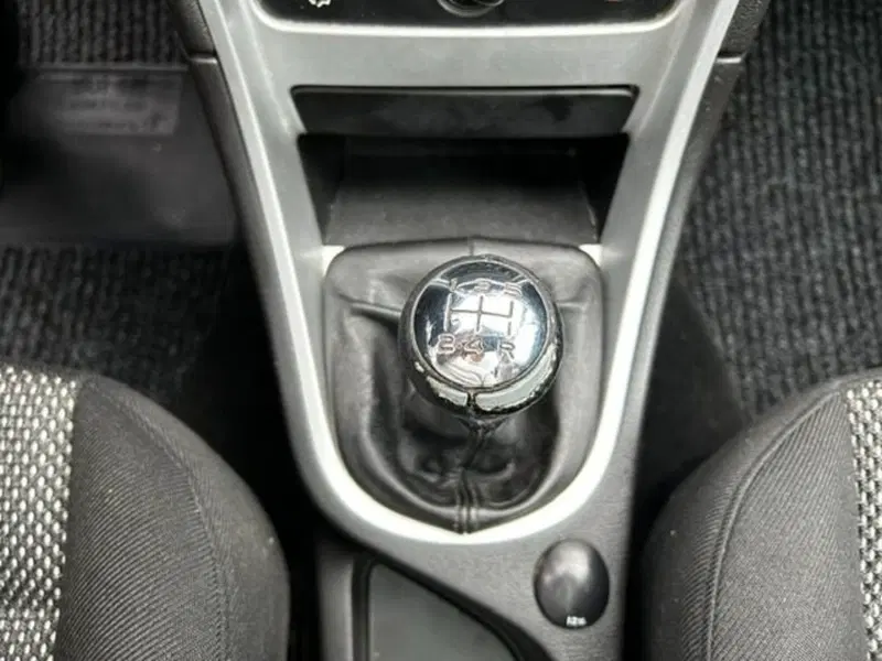 Peugeot 307 SW usata a Cuneo (17)