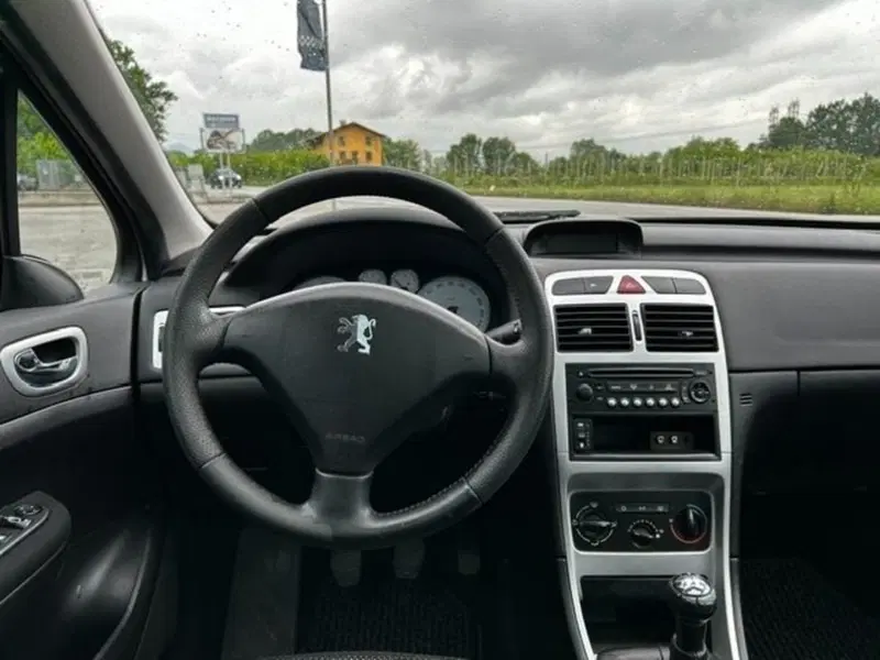 Peugeot 307 SW usata a Cuneo (6)