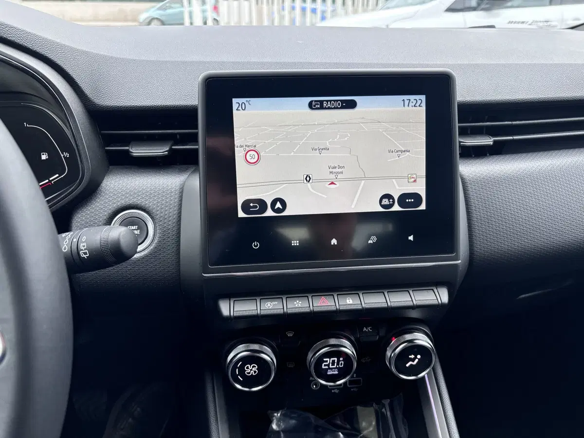 Renault Clio usata a Ancona (20)