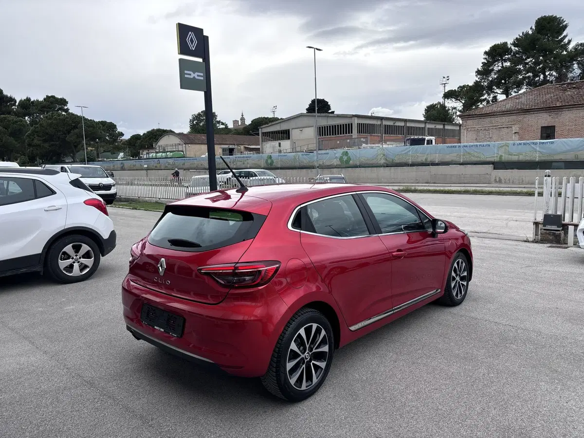 Renault Clio usata a Ancona (5)