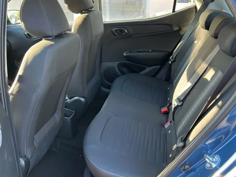 Hyundai i10 nuova a Roma (11)