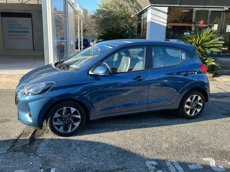 Hyundai i10 nuova a Roma (8)