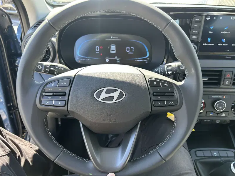Hyundai i10 nuova a Roma (16)