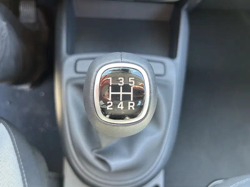 Hyundai i10 nuova a Roma (20)