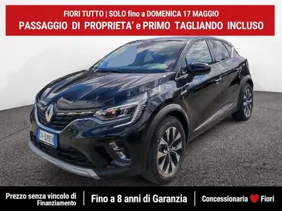 Renault Captur Full Hybrid E-Tech 145 CV Techno del 2024 usata a Roma