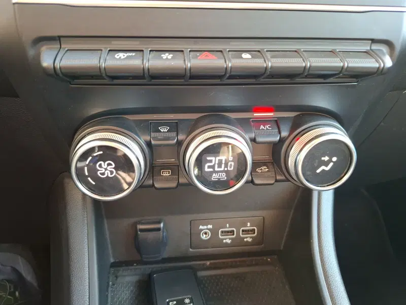 Renault Captur usata a Roma (16)