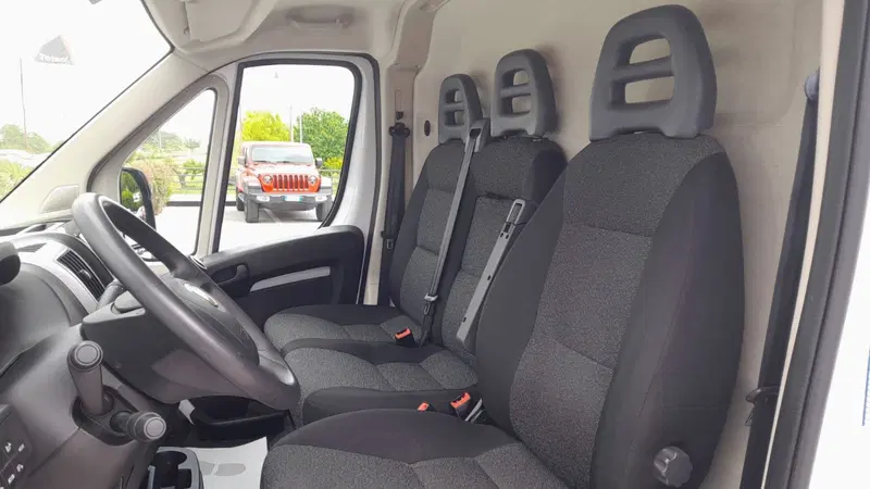 Fiat Ducato Furgone Vetrato usata a L'Aquila (18)