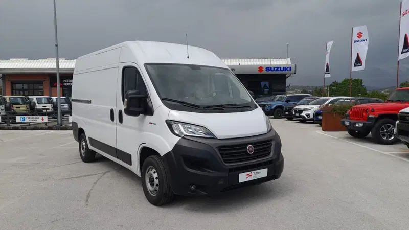 Fiat Ducato Furgone Vetrato usata a L'Aquila (4)