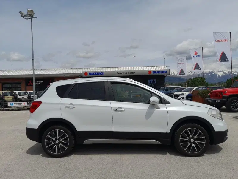 Suzuki S-Cross usata a L'Aquila (3)