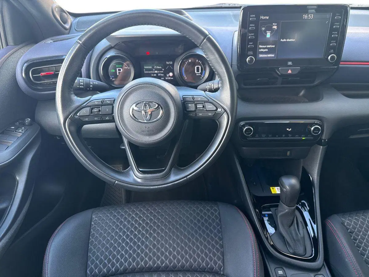 Toyota Yaris usata a Reggio Calabria (12)
