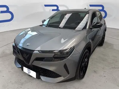 Alfa Romeo Junior 1.2 ibrida 145cv edct6 del 2025 usata a Settala