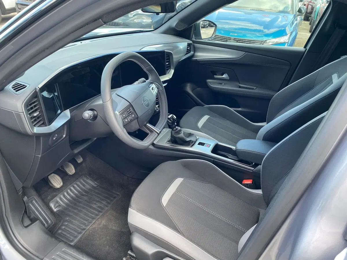 Opel Mokka usata a Milano (9)