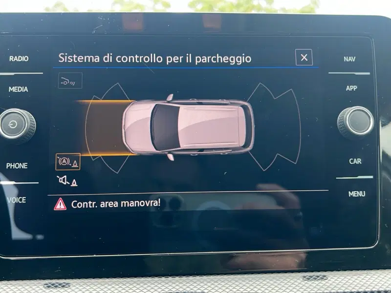 Volkswagen T-Cross usata a Siena (14)