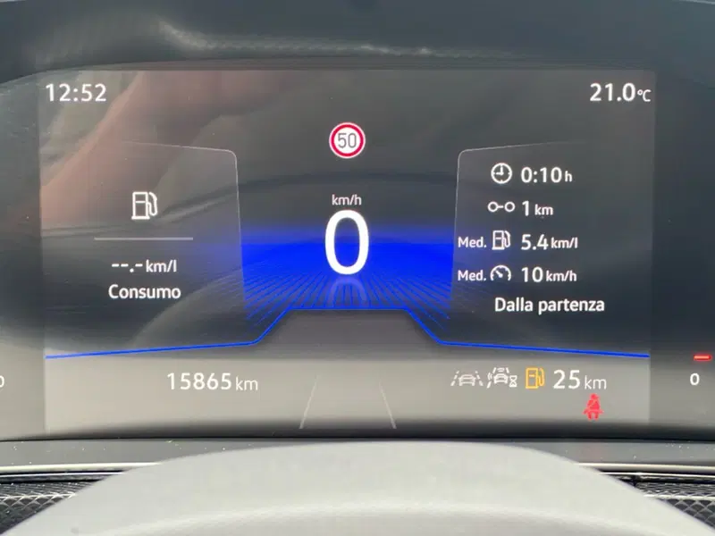 Volkswagen T-Cross usata a Siena (15)