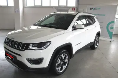 Jeep Compass 2.0 Multijet II aut. 4WD Limited del 2018 usata a Orvieto