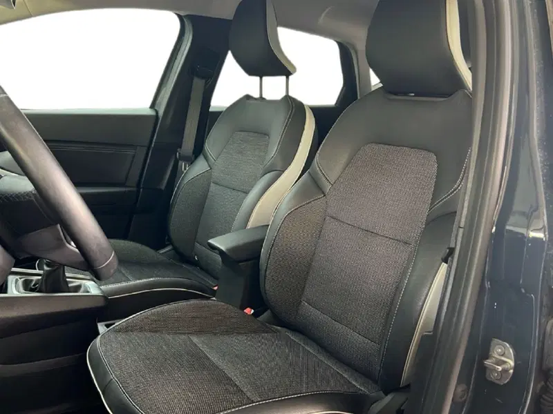 Renault Captur usata a Roma (12)