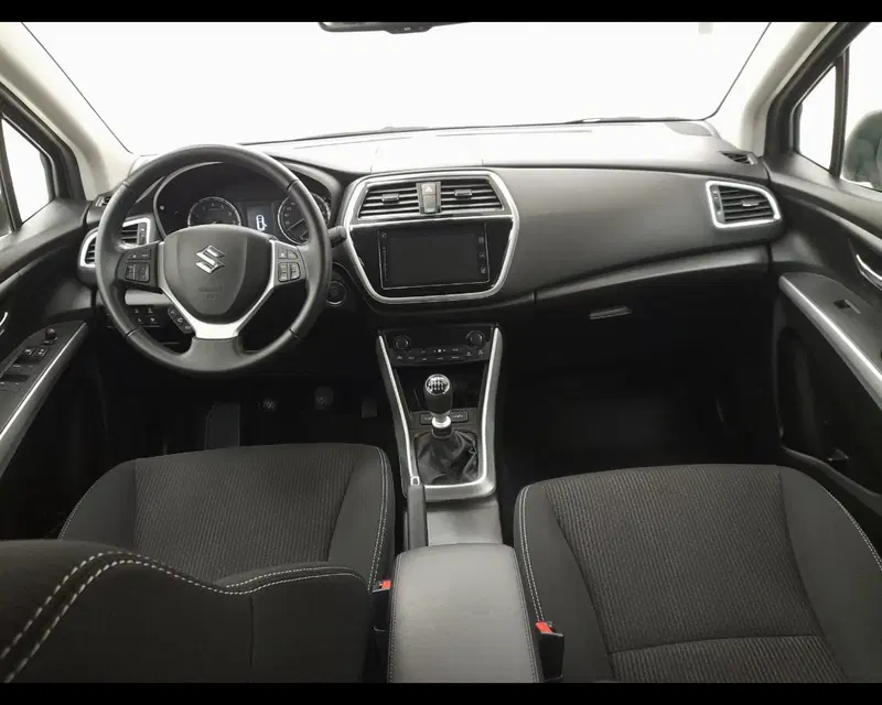 Suzuki S-Cross usata a Alessandria (7)