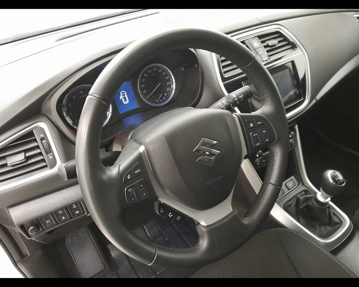 Suzuki S-Cross usata a Alessandria (8)
