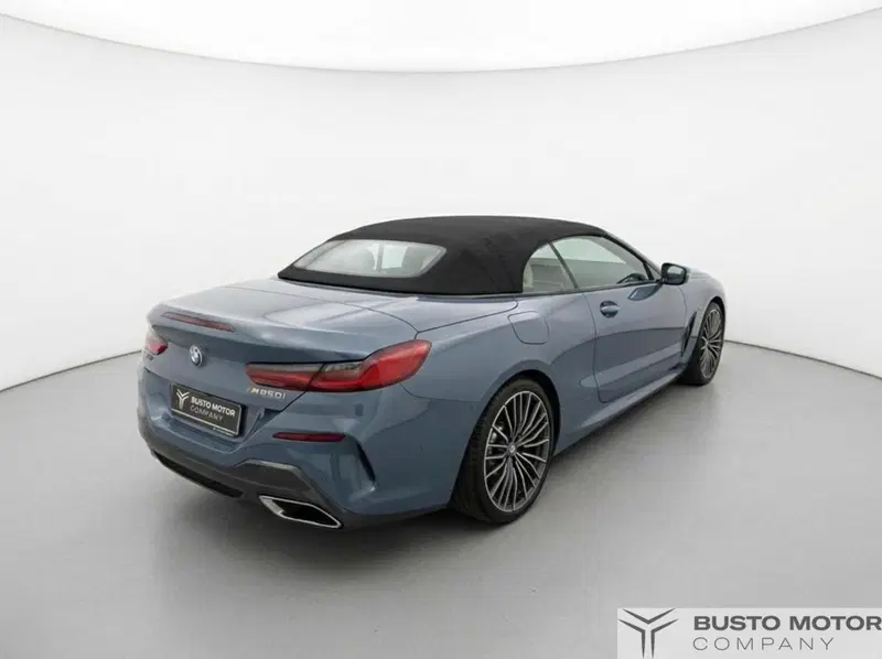 BMW Serie 8 Cabrio usata a Varese (4)