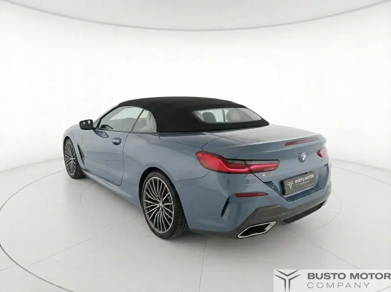 BMW Serie 8 Cabrio usata a Varese (6)
