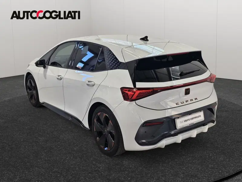Cupra Born usata a Lecco (3)
