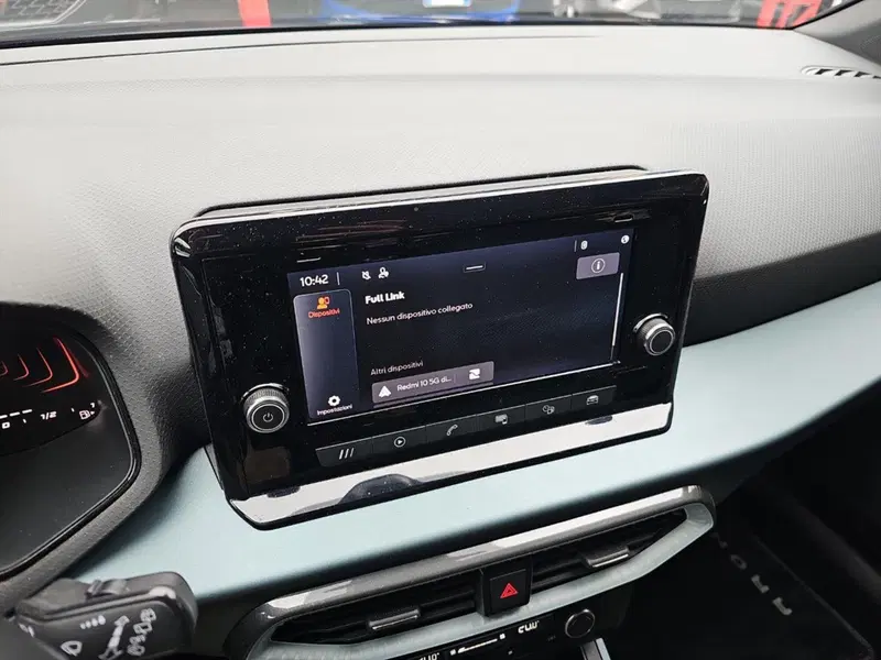 SEAT Arona usata a Lecco (15)
