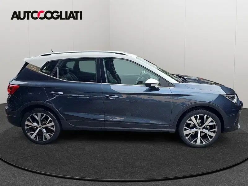 SEAT Arona usata a Lecco (4)