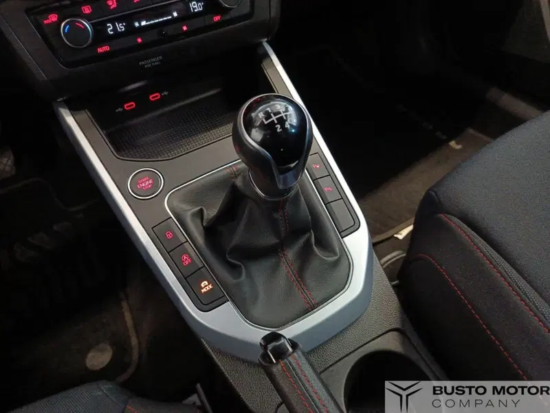 SEAT Arona usata a Varese (15)