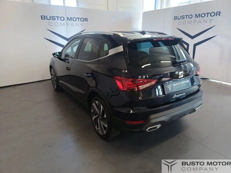SEAT Arona usata a Varese (4)