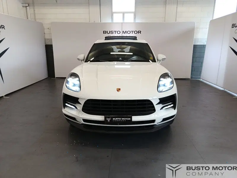 Porsche Macan usata a Varese (2)